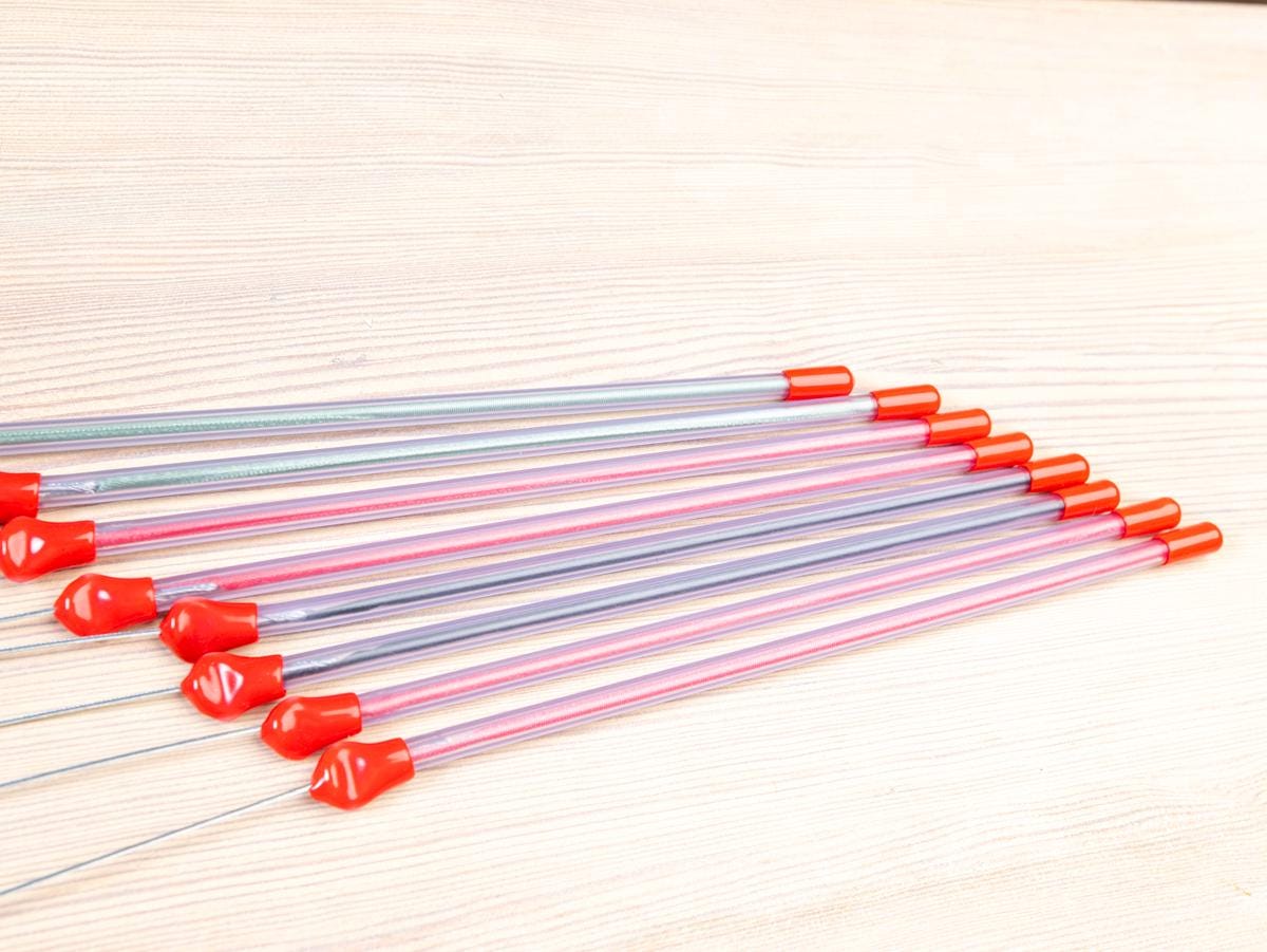 Spinner – Red Feather Cat Teaser Wand