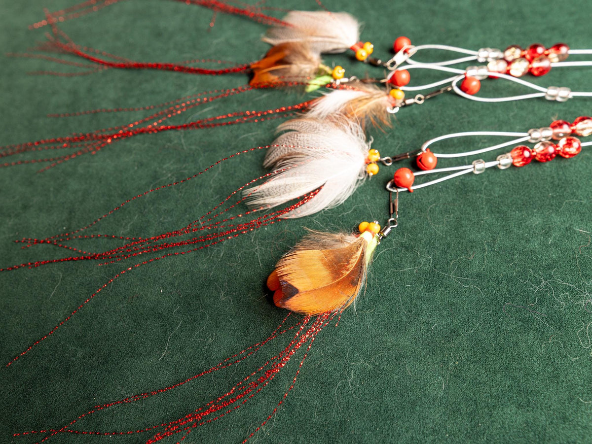 Flying Bug – Cat Teaser Wand with Rabbit Fur & Feathers
