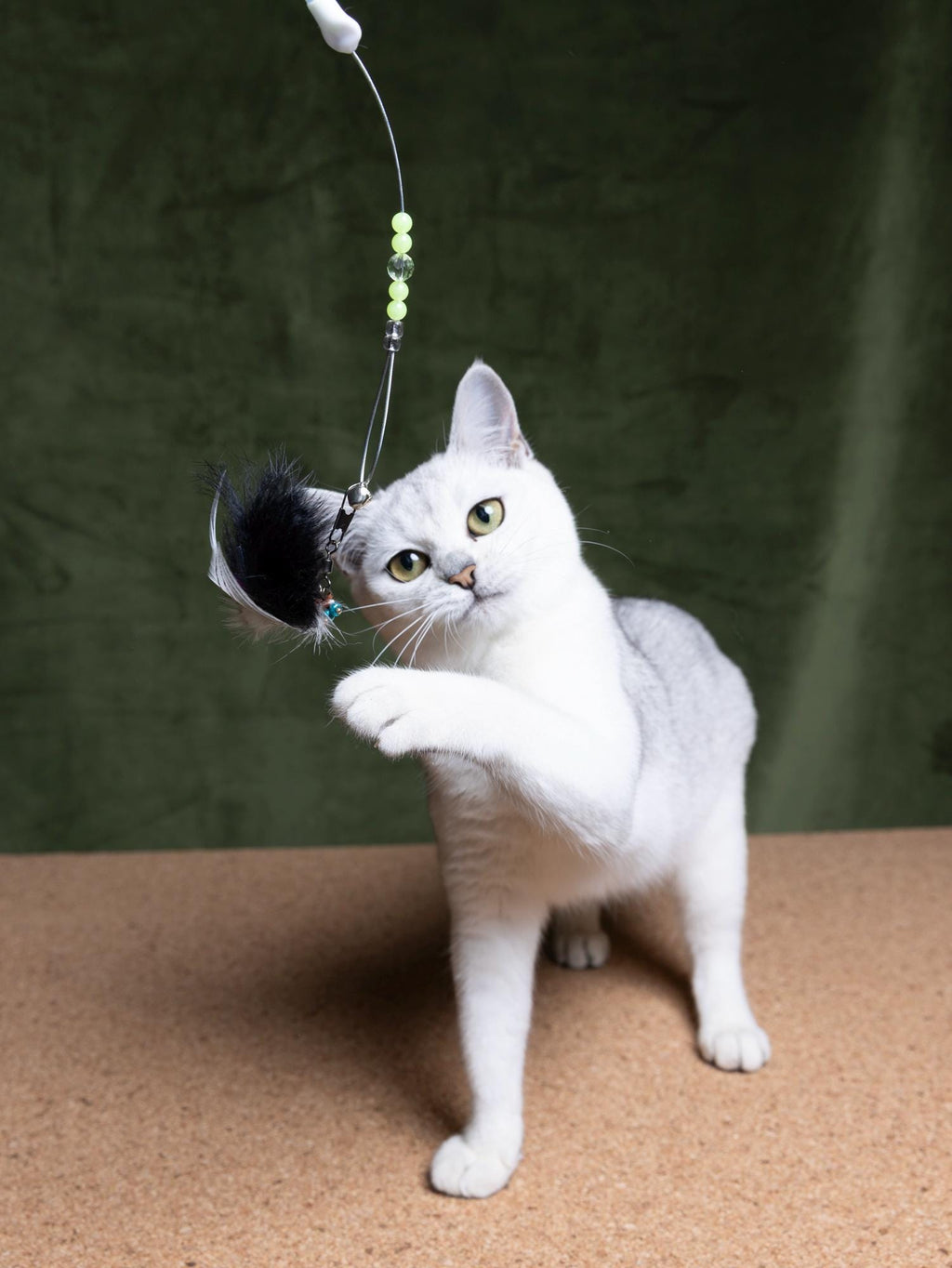 Bumblebee – 40 cm Cat Teaser Wand