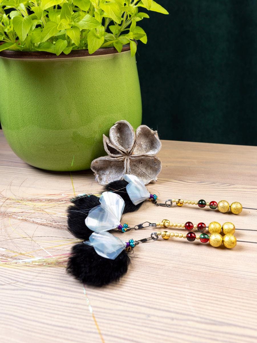 Black Moth – 35cm  Cat Teaser Wand