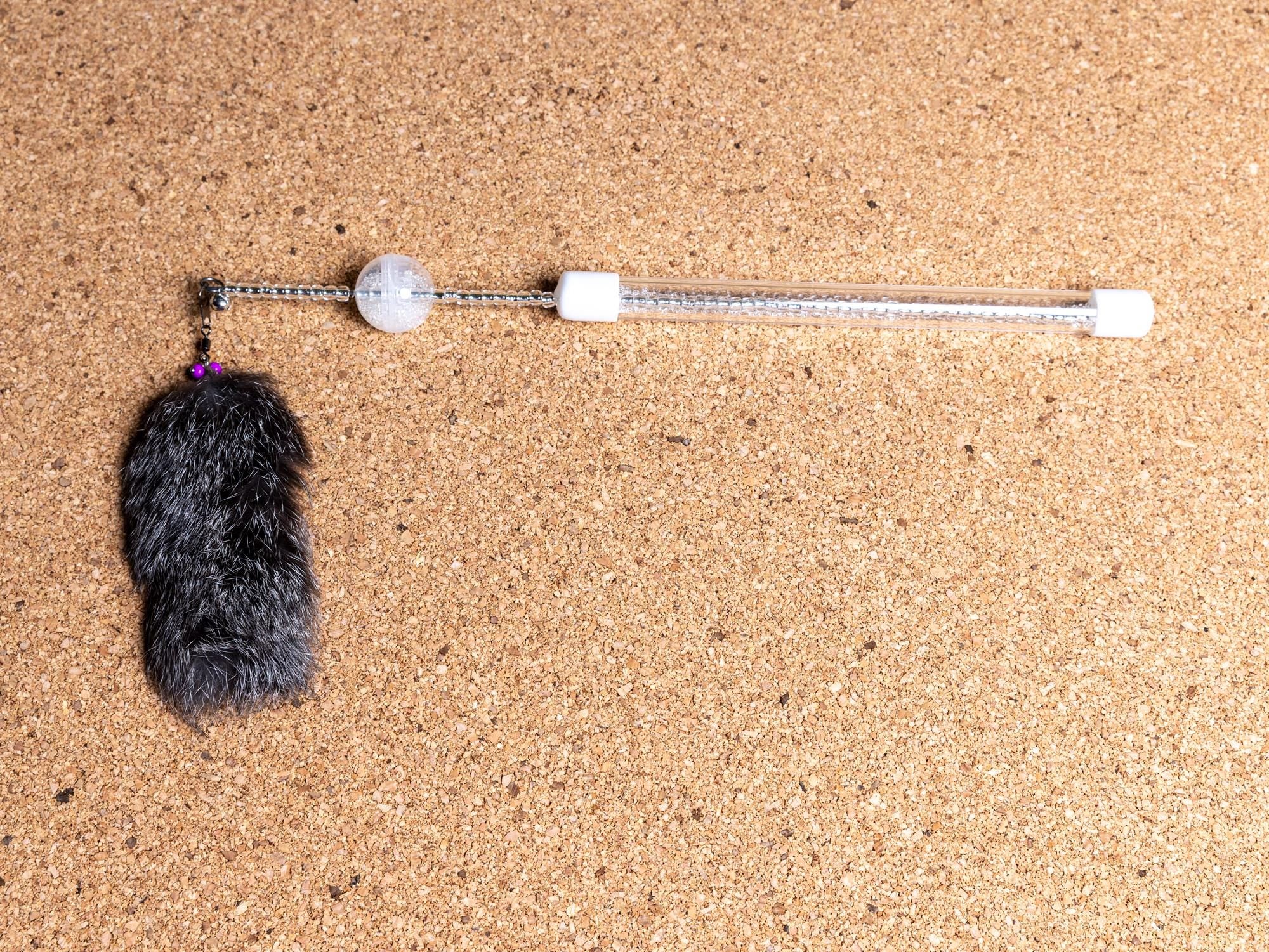 32cm The Fly Cat Teaser Wand, Feather Interactive Cat Toy, Handmade Gift, Natural Hunting, No Glue