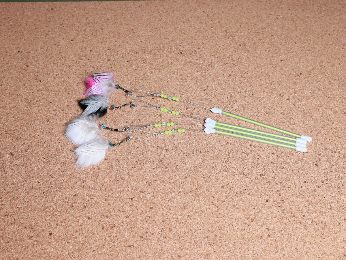 Bumblebee – 40 cm Cat Teaser Wand