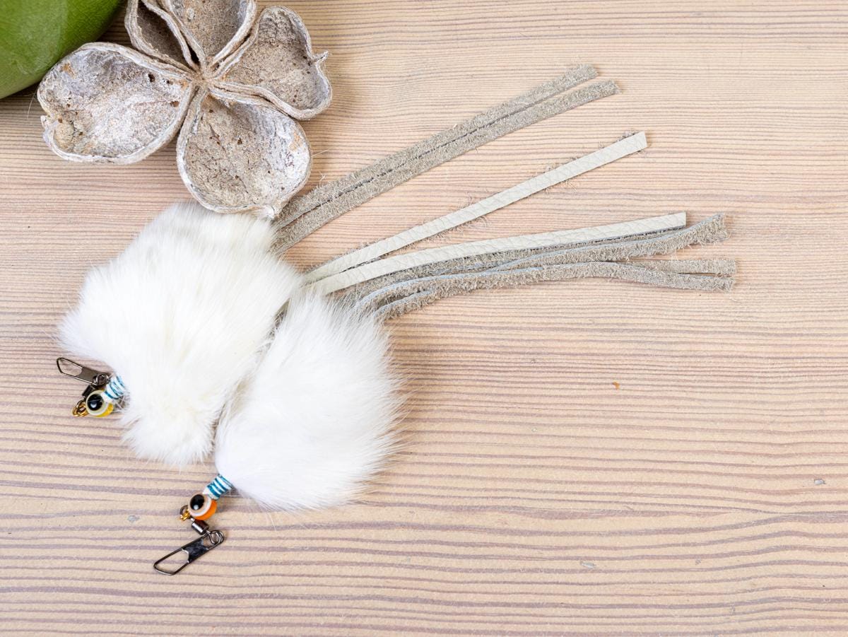 Long-Legged Bug – Rabbit Fur Cat Teaser Refill