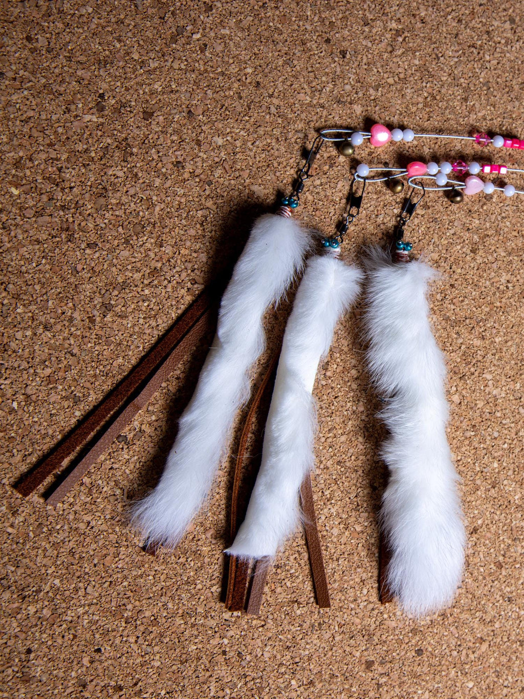 Furry Moth – 40 cm Cat Teaser Wand