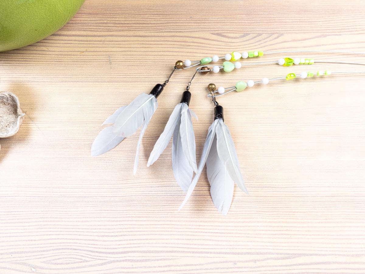 Spinner – Feather Cat Teaser