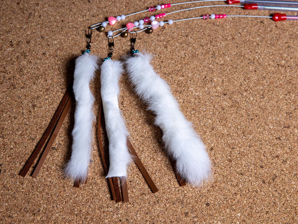 Furry Moth – 40 cm Cat Teaser Wand