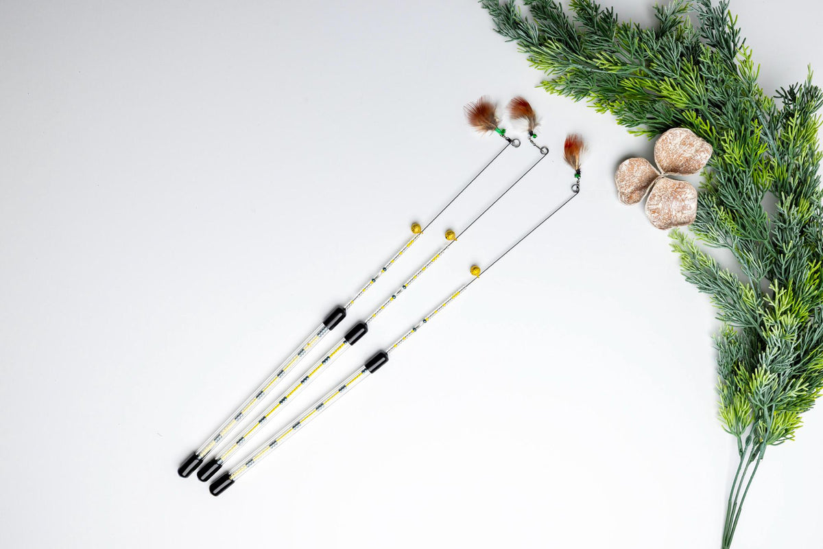 Tiny Fly – 30 cm Cat Teaser Wand