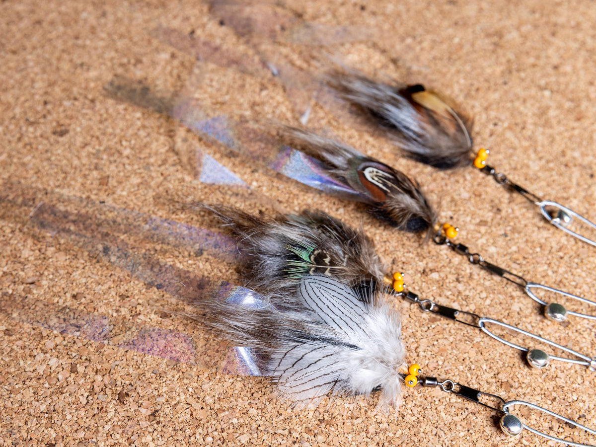 Shimmer Fly – Cat Teaser Wand