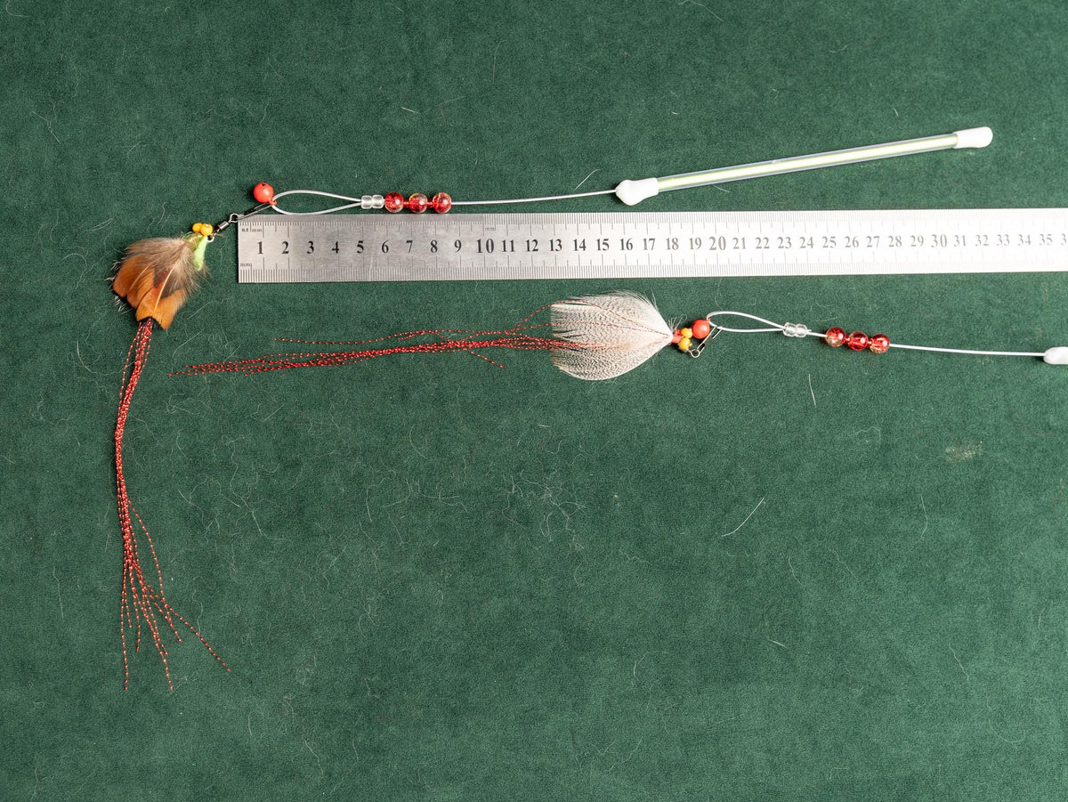 Flying Bug – Cat Teaser Wand with Rabbit Fur & Feathers