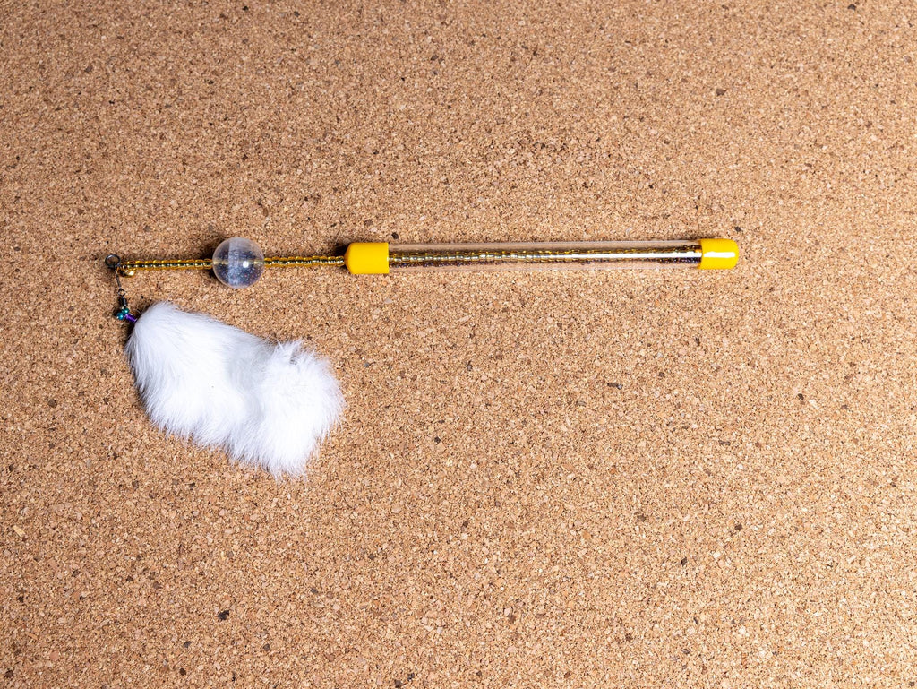 32cm The Fly Cat Teaser Wand, Feather Interactive Cat Toy, Handmade Gift, Natural Hunting, No Glue